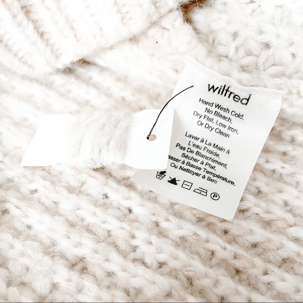 *SOLD* NWOT Wilfred Turtleneck Knit Sweater - Picture 9 of 15